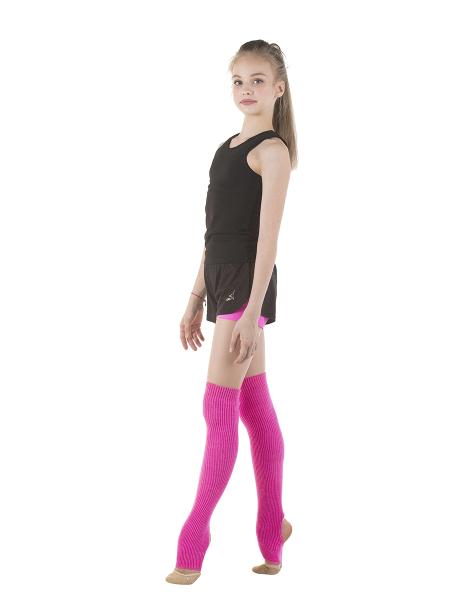 SOLO Knee high knitted legwarmers with a heel cutout fuchsia