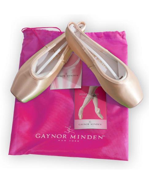 Pink Pointe shoes with leather toe cap (211-221)