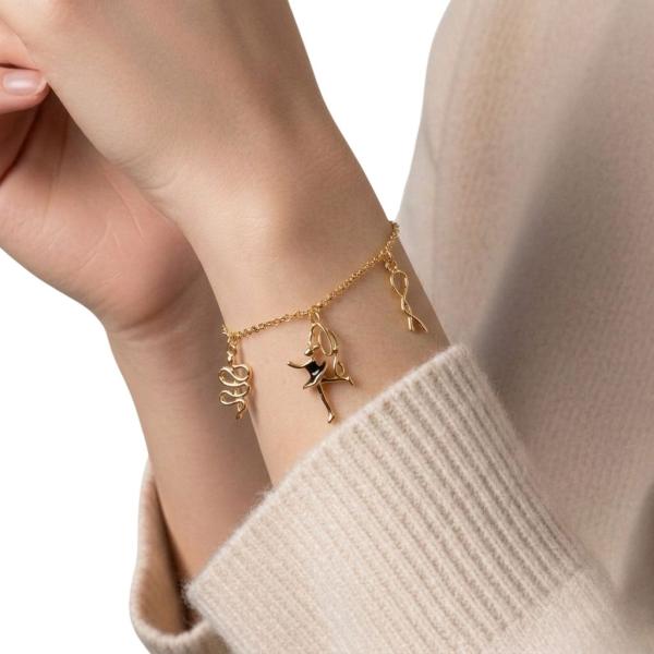 Gymnast in colored skirt with apparatus bracelet (Gold)